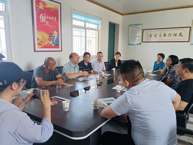 1632386400832063264.jpg 2.jpg