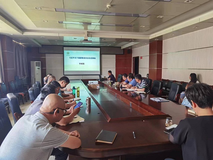 1688718722075073766.jpg 2.jpg